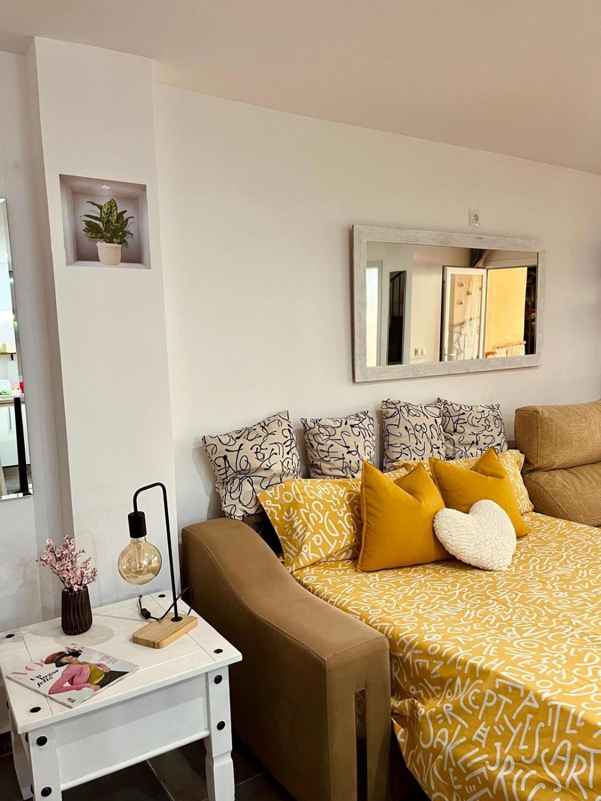 Acogedor Apartamento Loft Alhaurín de la Torre Esterno foto